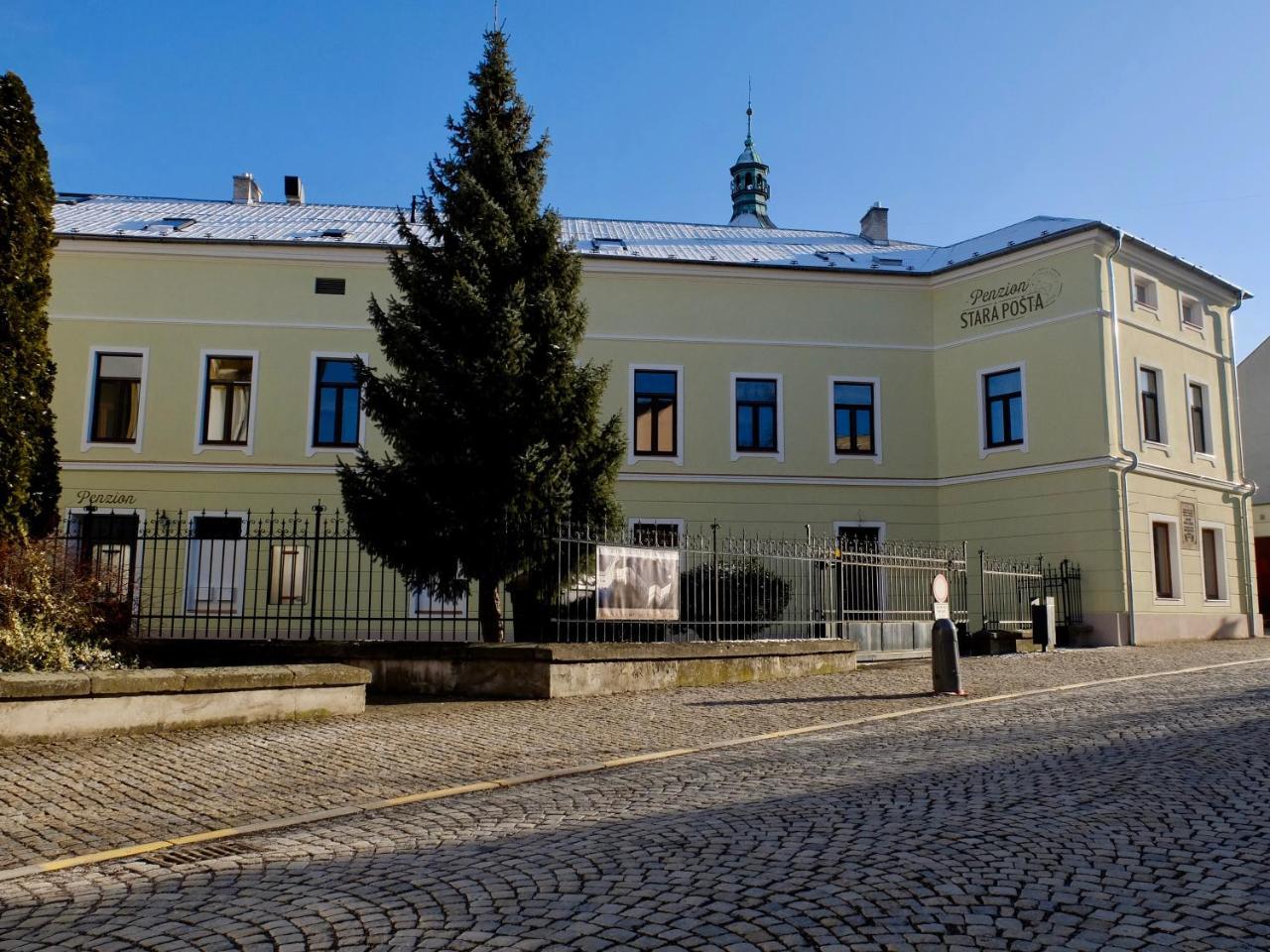 Penzion Stara Posta Frydek-Mistek Bagian luar foto